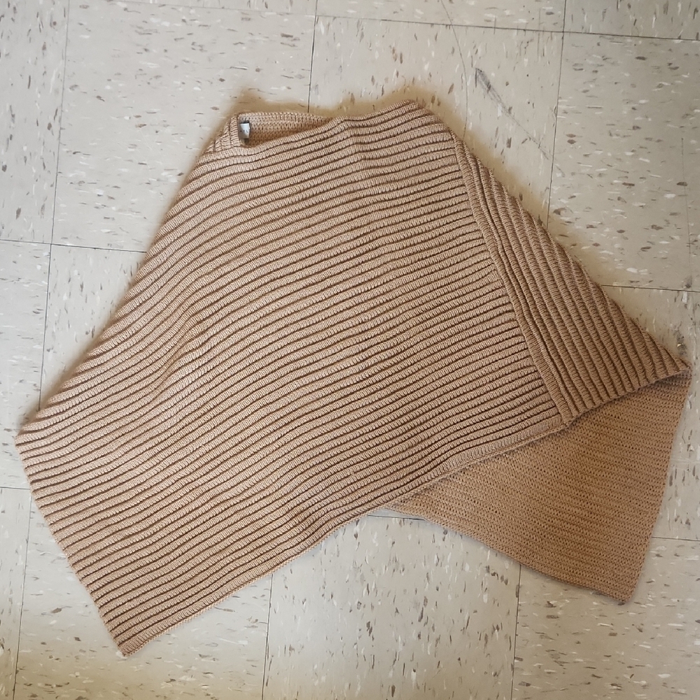 Lord & Taylor brown sleeveless tank top